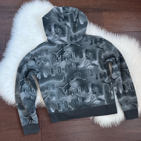 Jordan Big Girls Essentials All Over Print Boxy Pullover Hoodie L - Picture 2 of 8